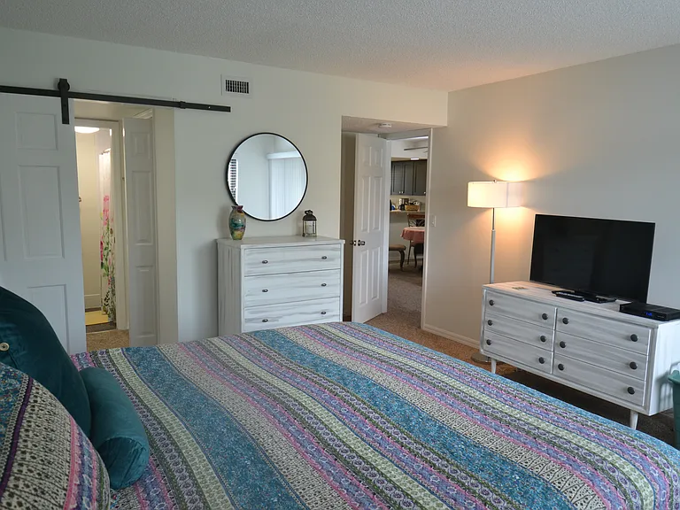 161 Lakeside Dr — Photo 26