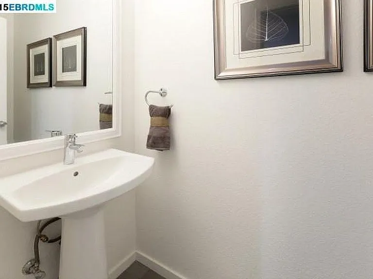 125 Temescal Cir — Photo 4