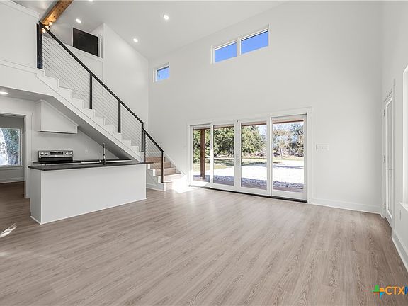 5th image of 7660 McGregor Park Rd