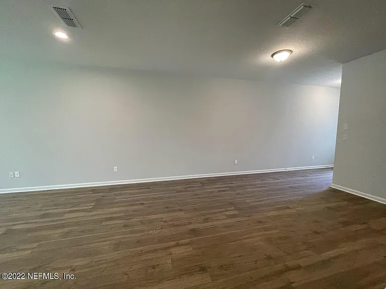 233 Charlie Way — Photo 13