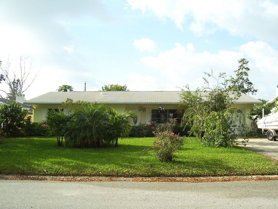 Charming pool home with everything NEW and updated.  Huge yard is great!!