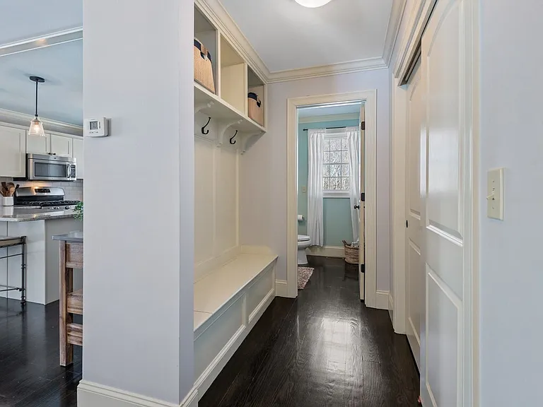 8A Maple St #1 — Photo 17
