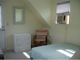 5th image of 111 E Virginia Ave