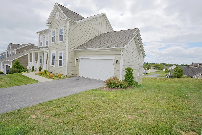 710 Jefferson Cir