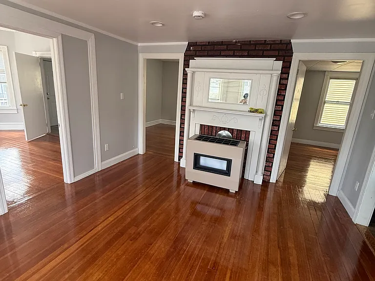 128 Cambridge St #2 — Photo 6