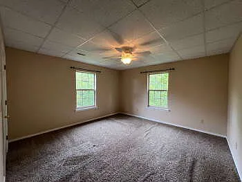 160 Cedarwood Ave — Photo 13
