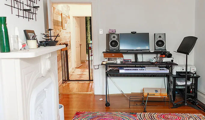Sold by Engel and Völkers Brownstone Brooklyn | media 11