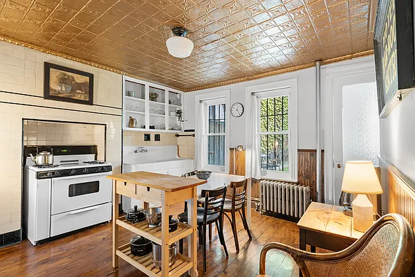 Sold by Corcoran | media 15