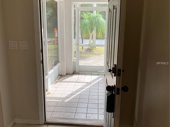 5th image of 9282 Lucian Ave