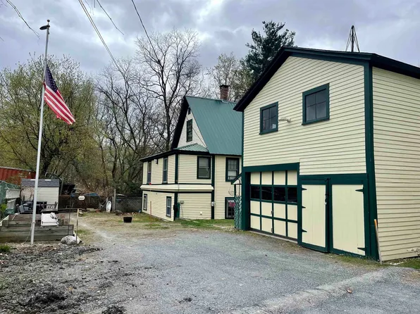 12 Sunnyside Avenue, Claremont, NH 03743