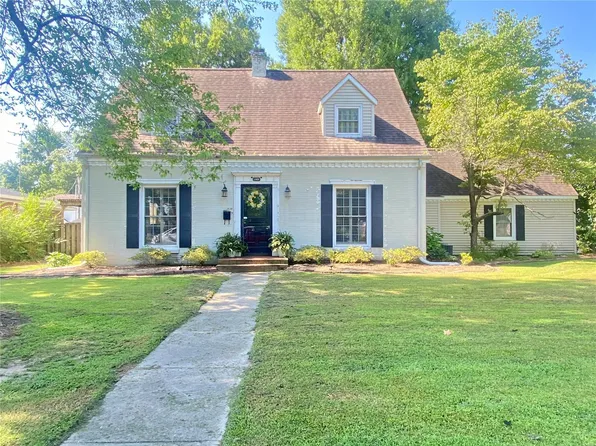 1309 E Commercial St, Charleston, MO 63834