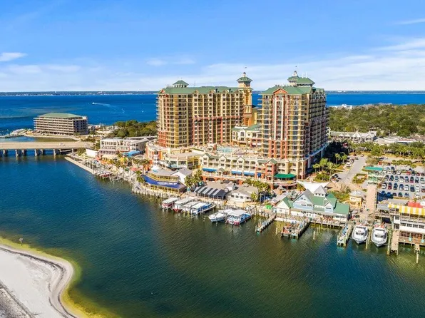 10 Harbor Blvd #W123, Destin, FL 32541