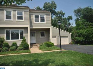 304 Knoll Way #O304, Rocky Hill, NJ 08553
