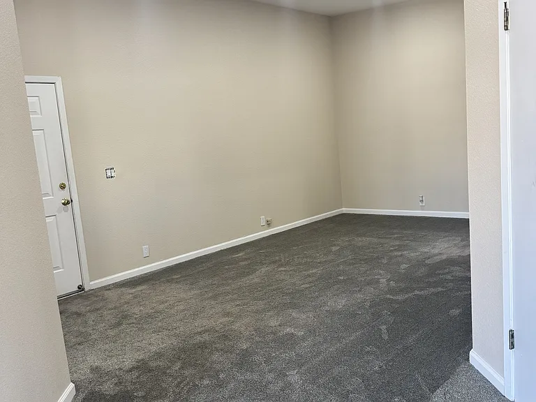 388 Santa Clara Ave — Photo 10