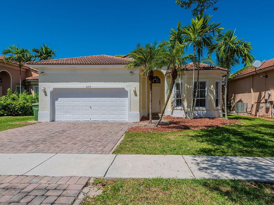 1st image of 2219 Portofino Avenue