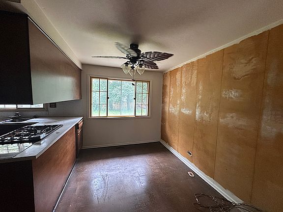 4th image of 721 Grace Ct