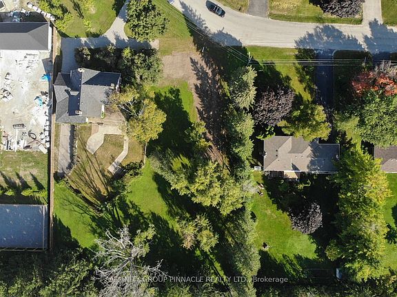 3rd image of 21 David Dr