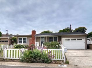 2549 Fairway Dr, Costa Mesa, CA 92627
