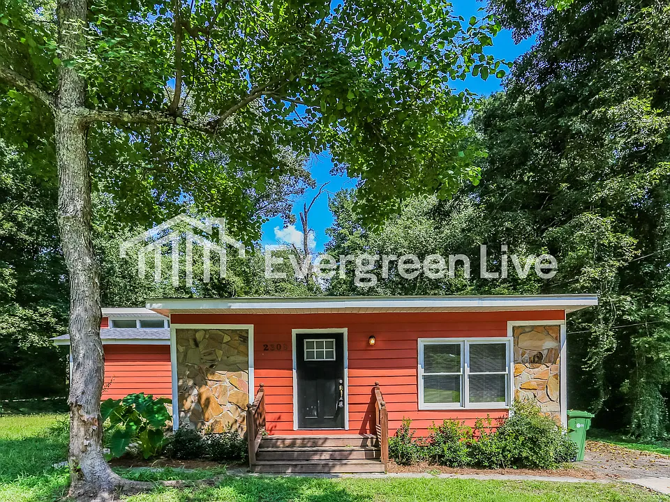 2308 Palmetto Ave SW