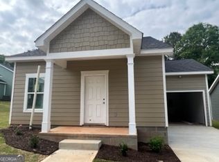 202 Lenox Cir, Lagrange, GA 30241