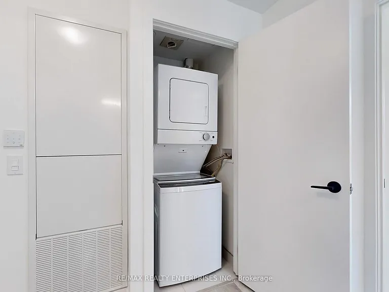 220 Missinnihe Way #1013 — Photo 22