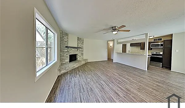 22803 Melham Ln — Photo 5