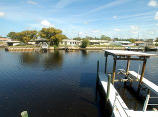 5249 Boardwalk St, Holiday, FL 34690