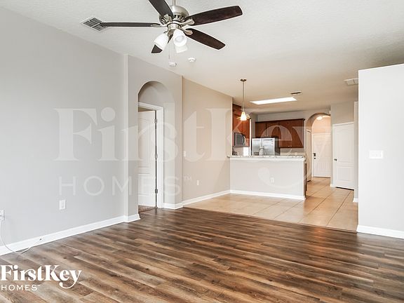 3rd image of 15349 Montesino Dr