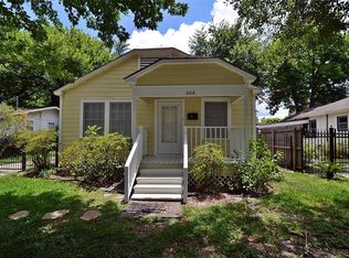 1006 Canadian St, Houston, TX 77009