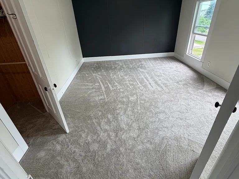 140 Summit St #2 — Photo 10