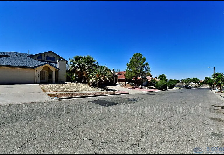 7249 Imperial Ridge Dr — Photo 50