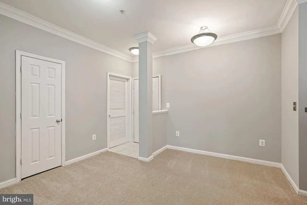 1 bed, 772 sqft, $1,860 — Photo 4