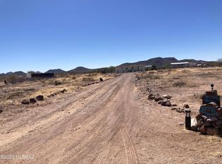 8176 S Fuller Rd, Tucson, AZ 85735