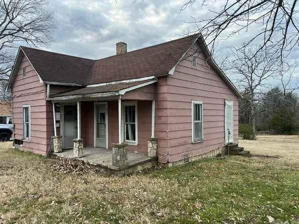 821 W 3rd St, Imboden, AR 72434