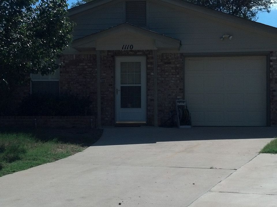 1st image of 1110 E Avenue M