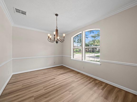 3rd image of 7911 Gulf Isle Ct