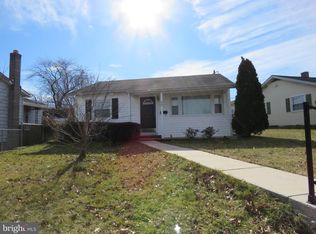 30 Right Wing Dr, Middle River, MD 21220