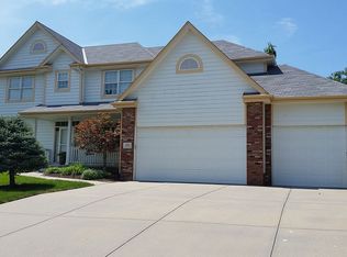 6112 S 175th Ter, Omaha, NE 68135