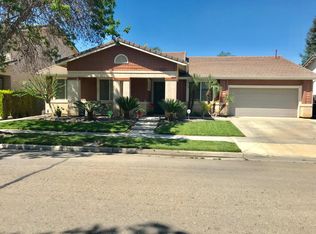 2294 E Duff Ave, Reedley, CA 93654