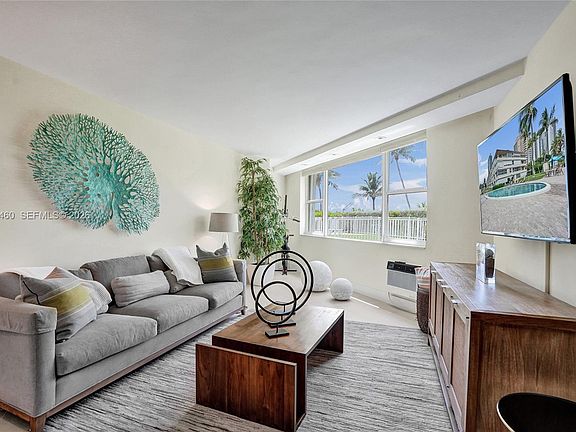5th image of 1936 S Ocean Dr APT 21D