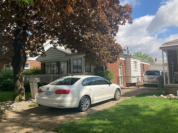 2nd image of 14716 Dasher Ave