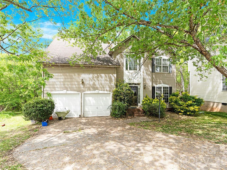 1st image of 2536 Thornfield Rd