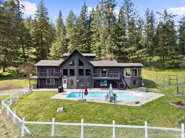 12808 N East Newman Lake Dr, Newman Lake, WA 99025