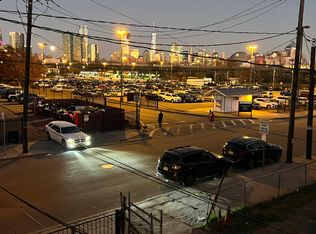 289 Communipaw Ave #2W, Jersey City, NJ 07304