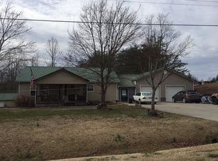 2731 Pisgah Church Rd, Lenoir, NC 28645