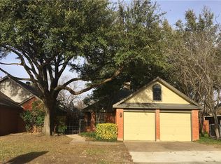 3090 Rustlewind Ln, Grand Prairie, TX 75052