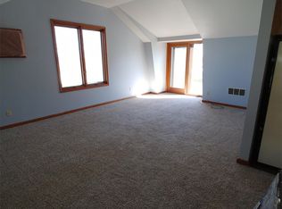 7190 N Roanoke Rd #7, Huntington, IN 46750