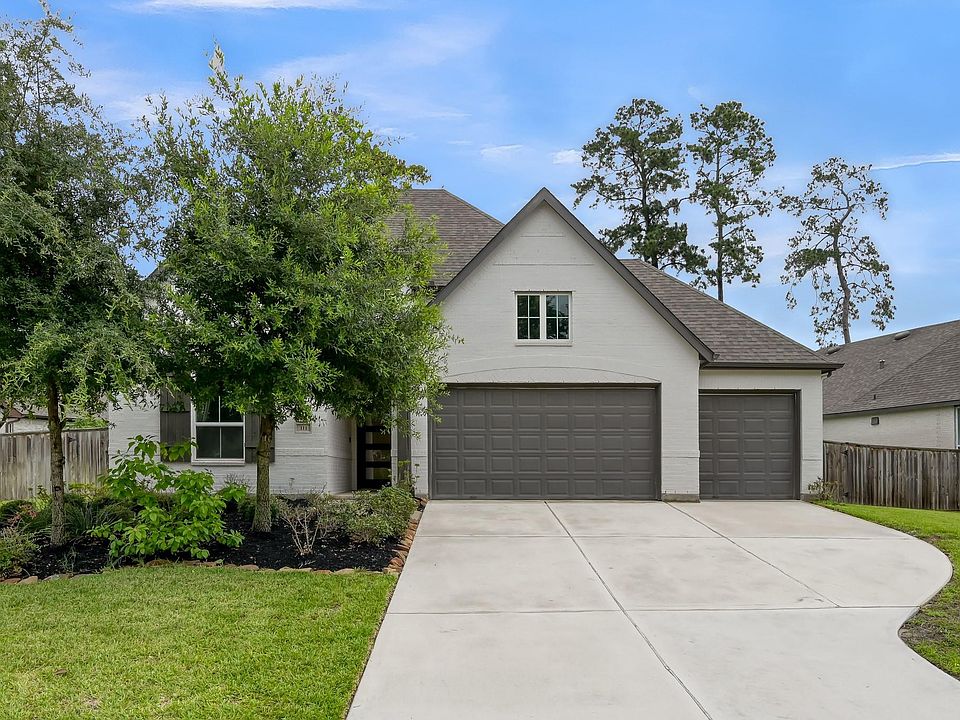1st image of 111 Liatris Ct