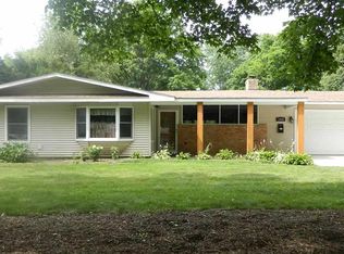 1906 Cloud St, Bloomington, IL
