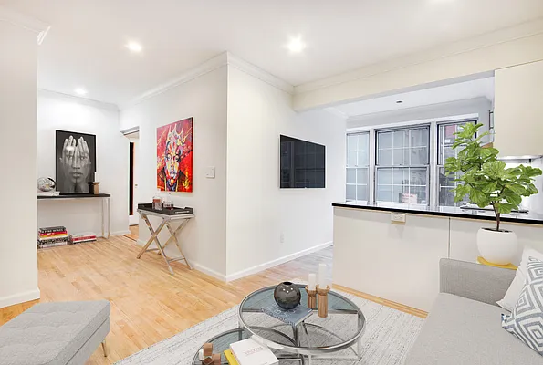 Rented by Compass | media 32